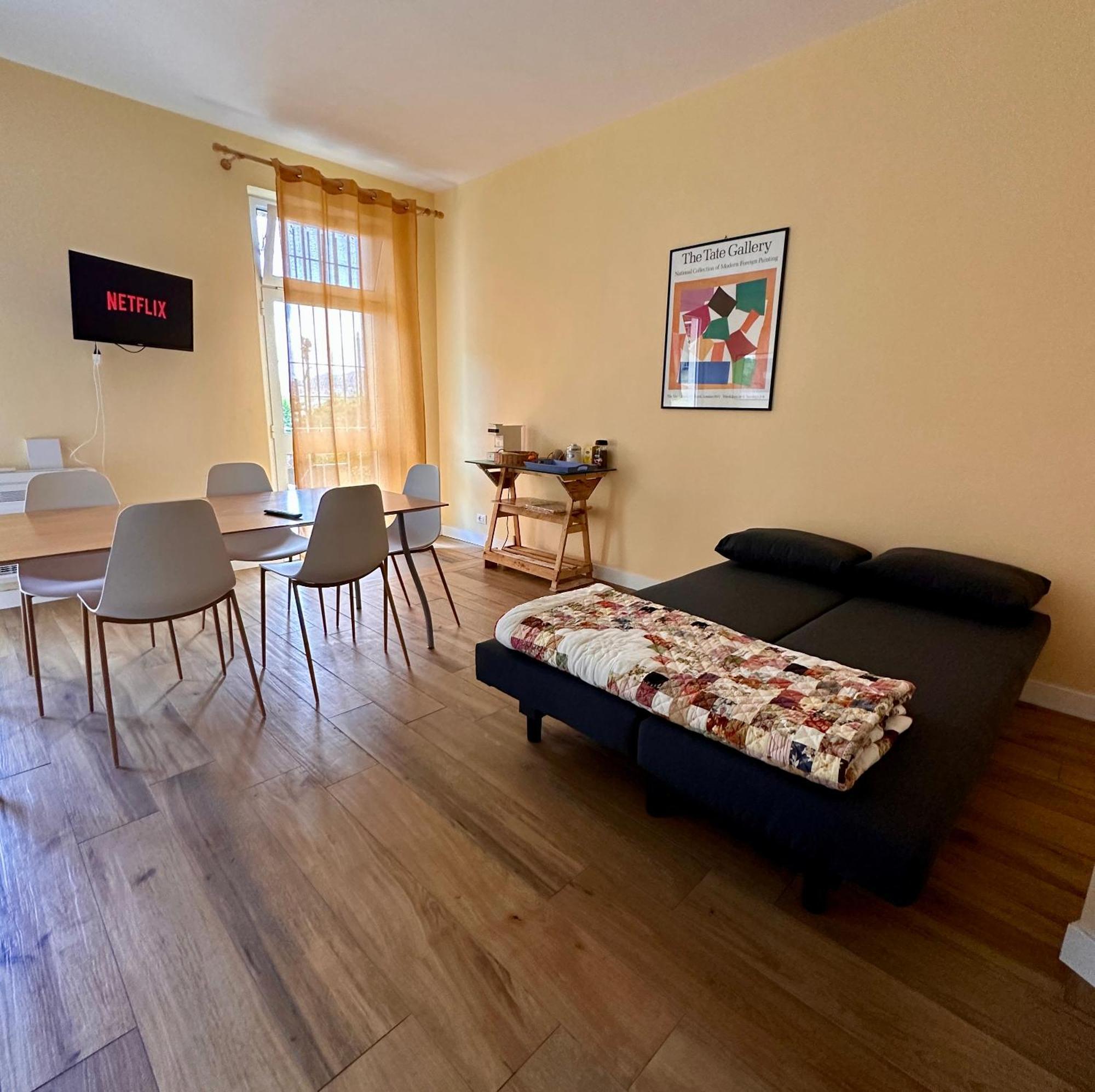 Libeccio 1 - Holiday Home & Parking Леричи Экстерьер фото